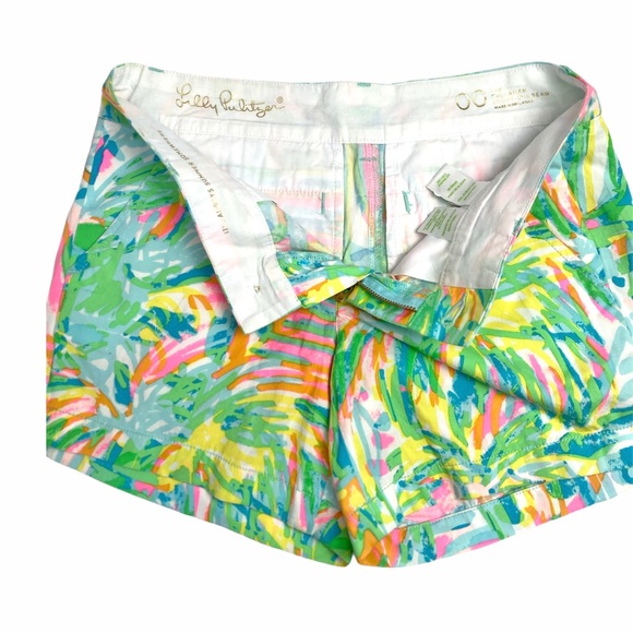 LILLY PULITZER Tropical Callahan Shorts - Picture 4 of 4